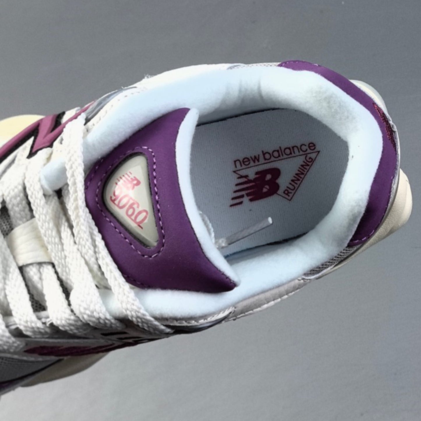 New Balance 9060 | Magenta White HL111800515