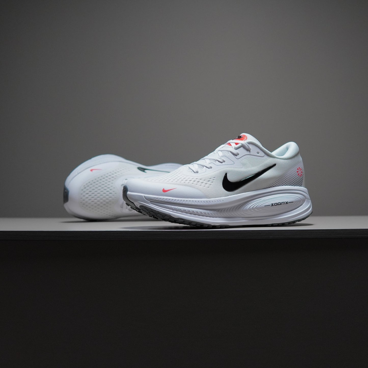 Nike Air Zoom Vomero 18X | NAV18X400304