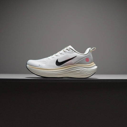 Nike Structure 26 | NS26128602