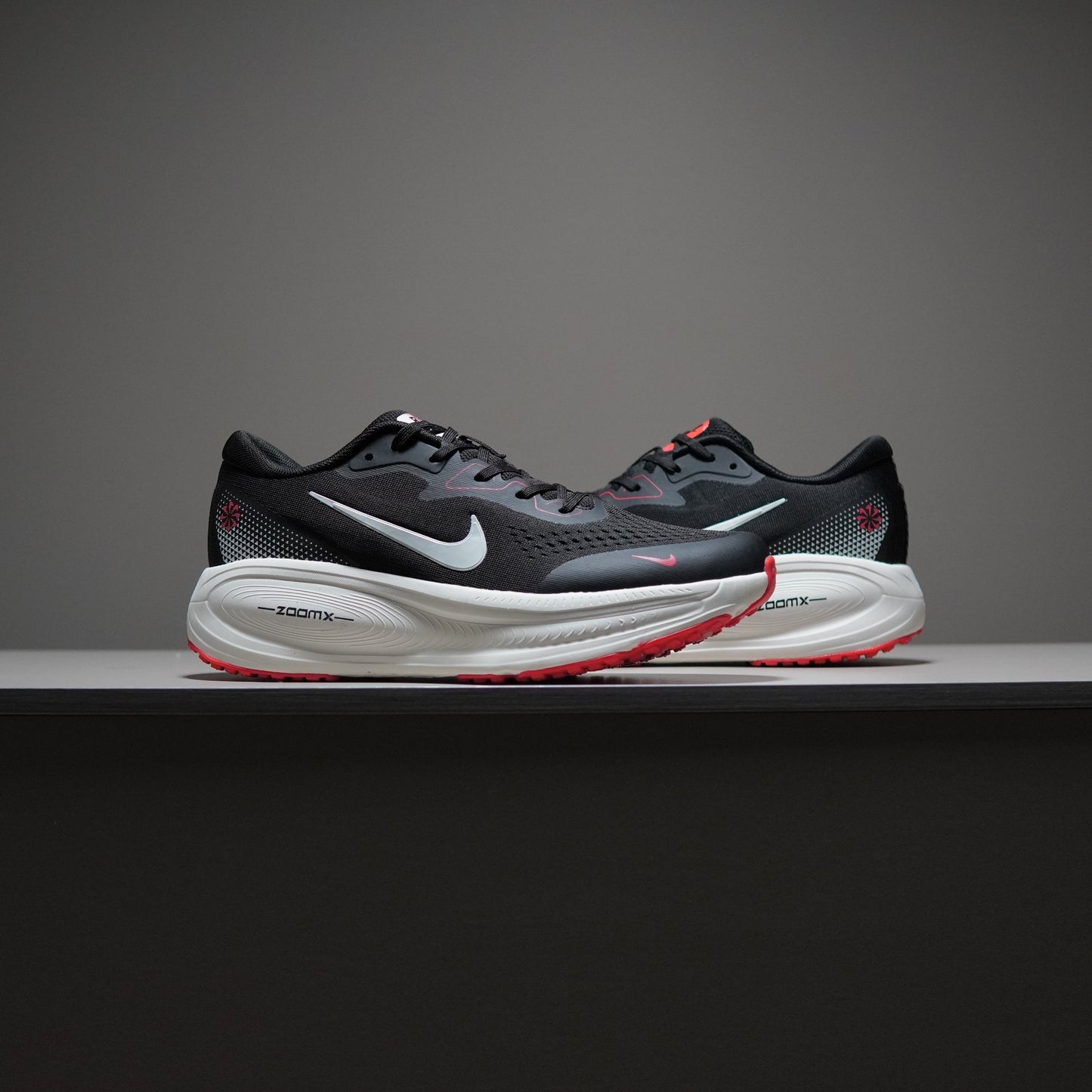 Nike Air Zoom Vomero 18X | NAV18X400306