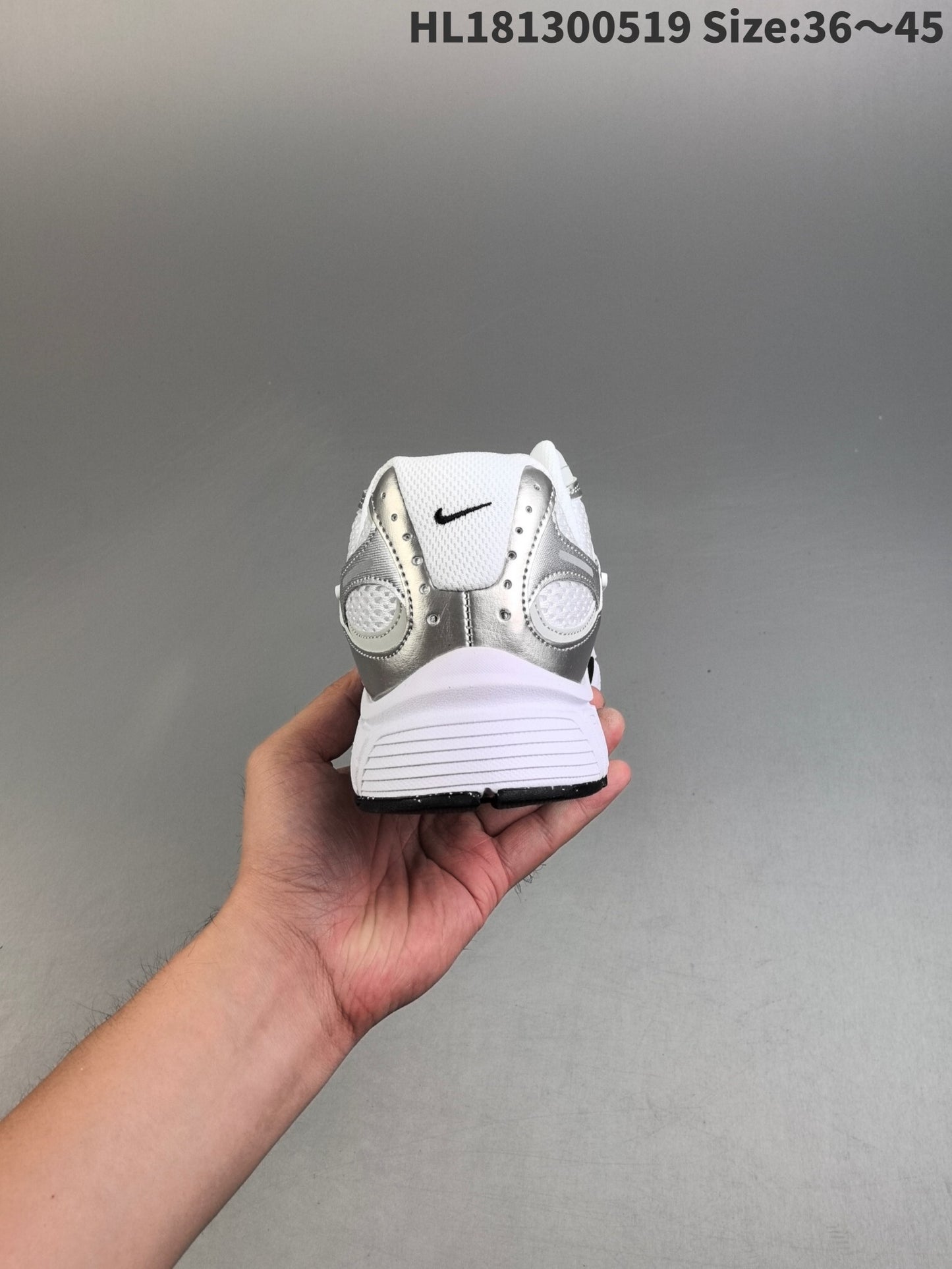 Nike V5 RNR | V5RNR18P400301