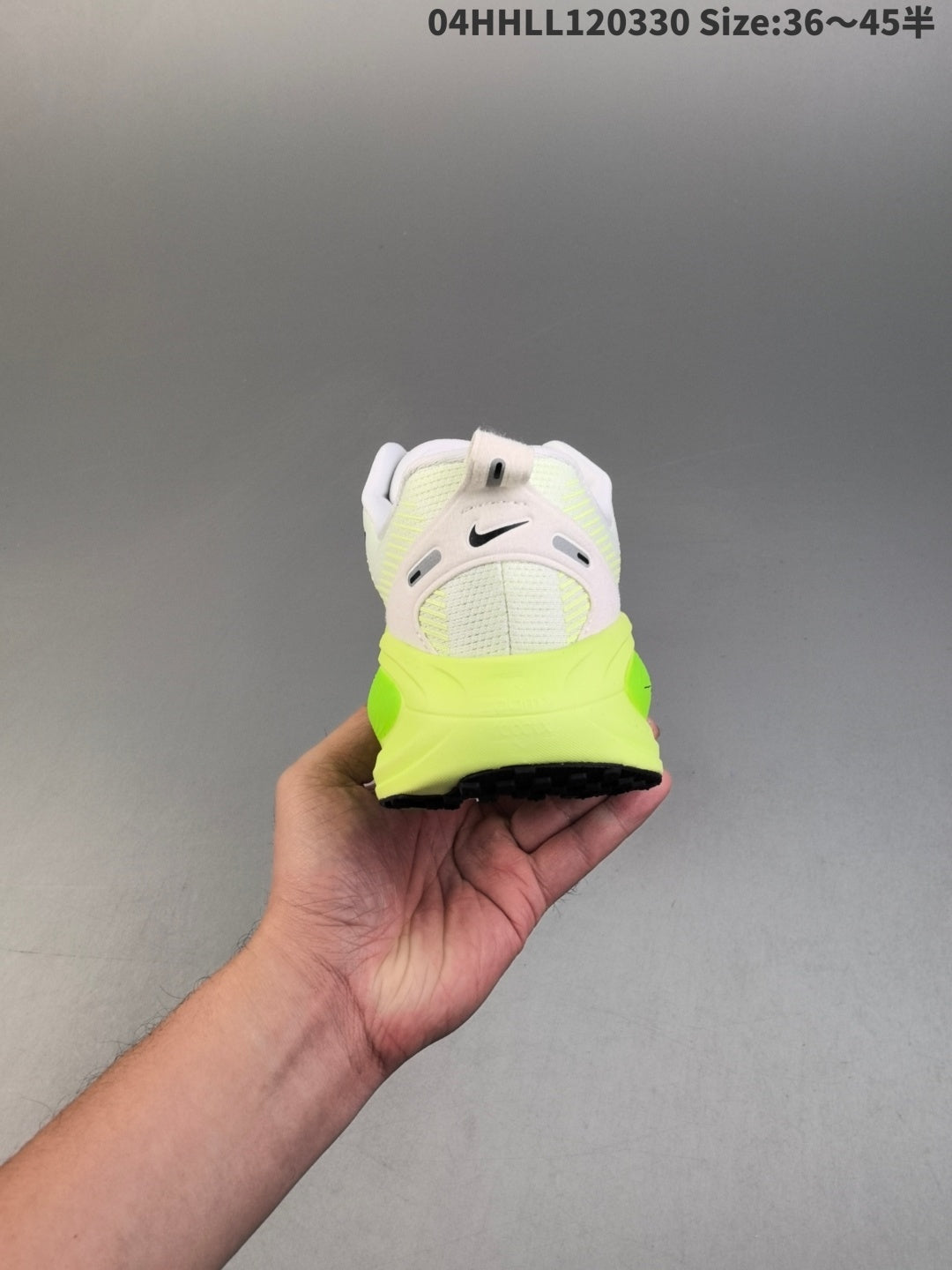 Nike Vomero 18 | 04HHLL120330