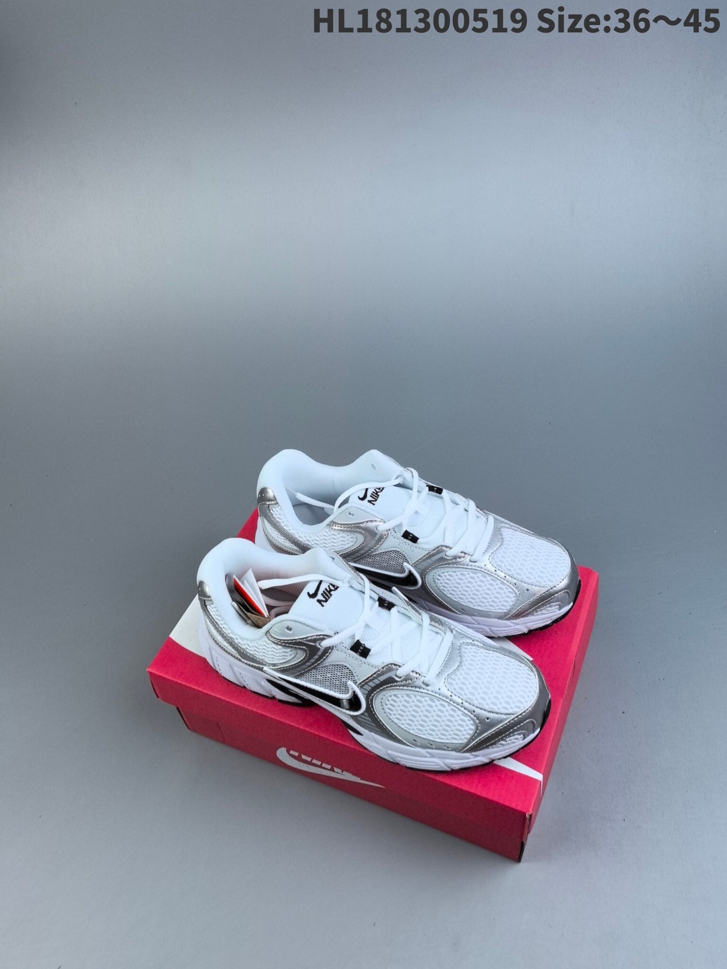 Nike V5 RNR | V5RNR18P400301