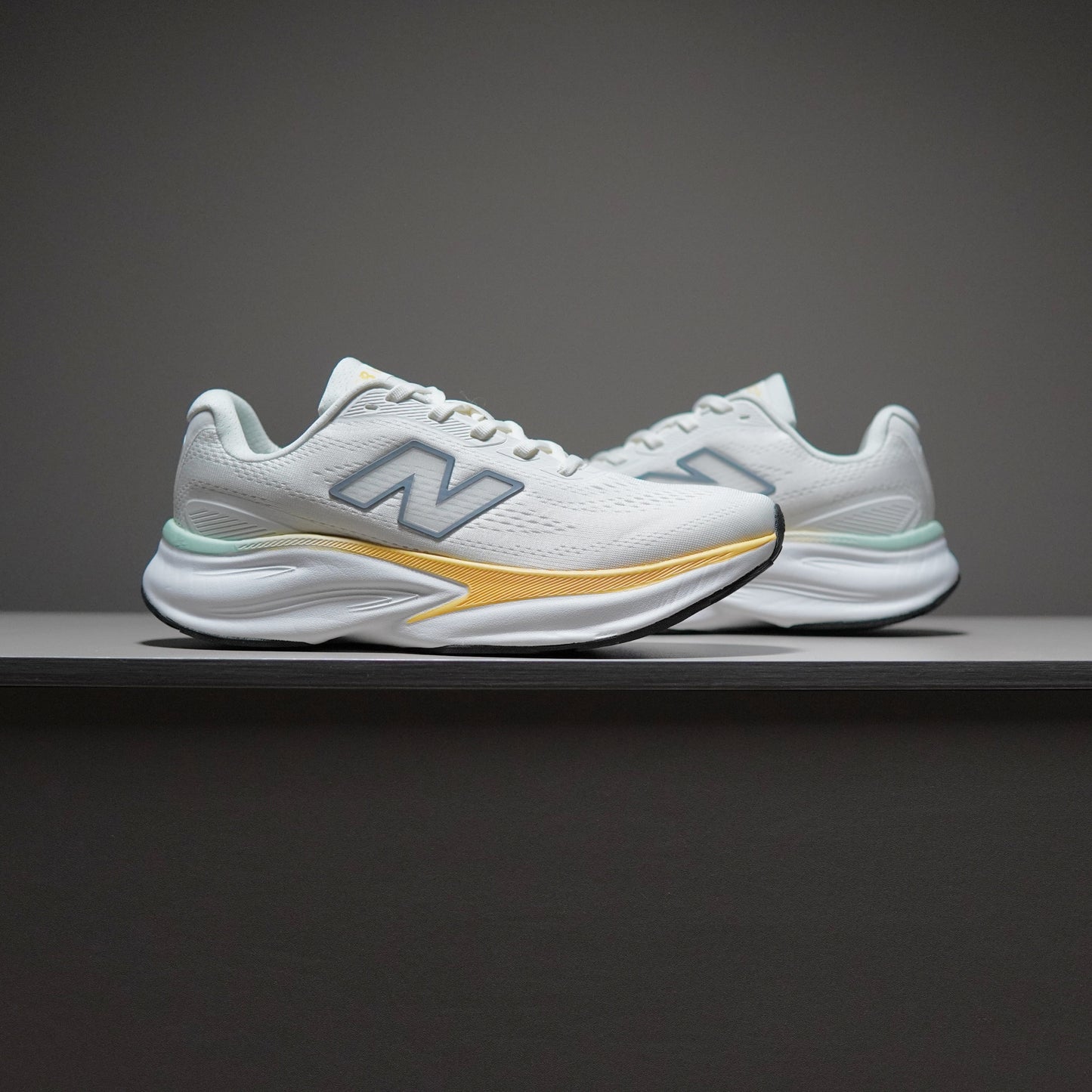 New Balance Fresh Foam X More V6 | 08002303
