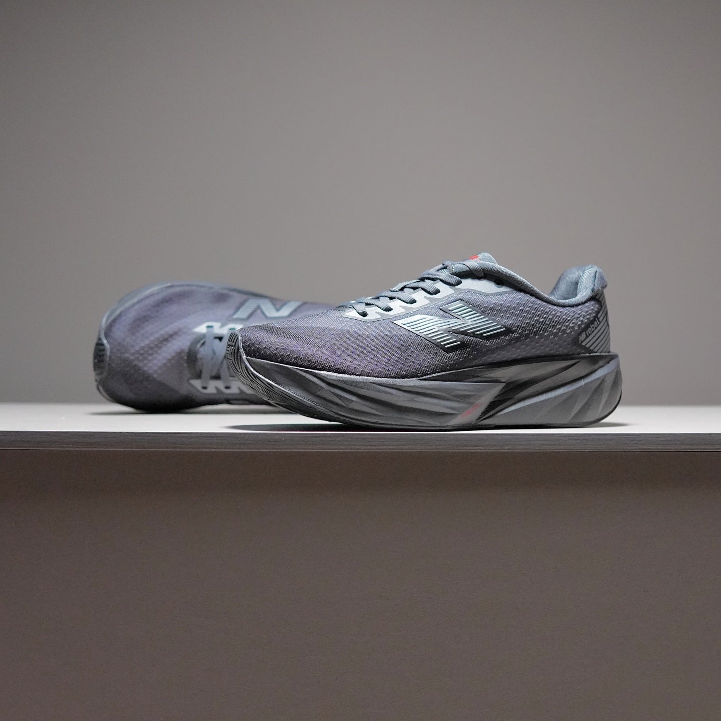 New Balance FuelCell Rebel v5 | NB080023FR03