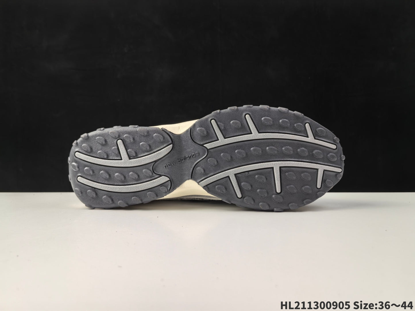 New Balance 204 | NB080020403