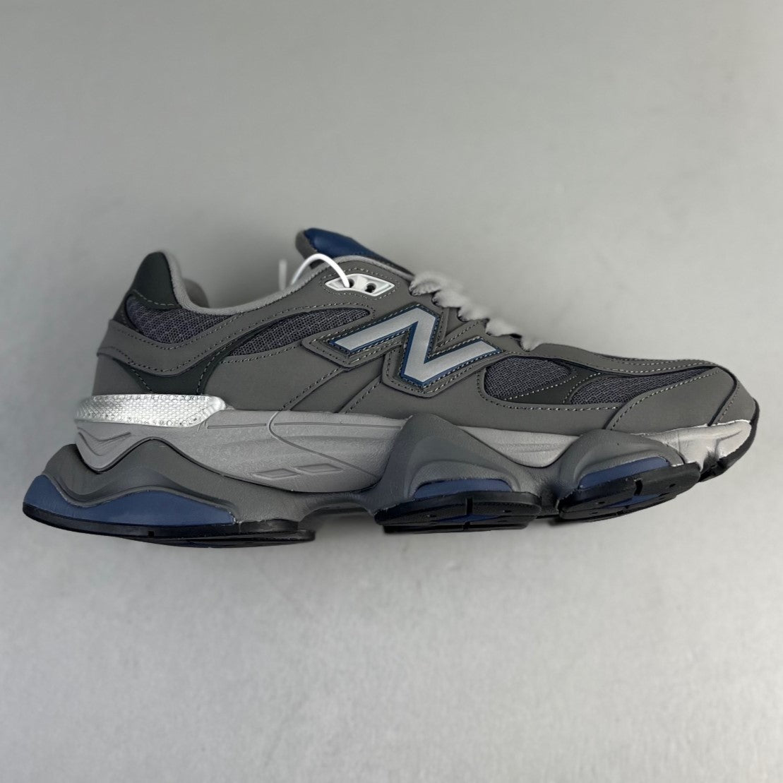 New Balance 9060 | Castlerock HL111801005