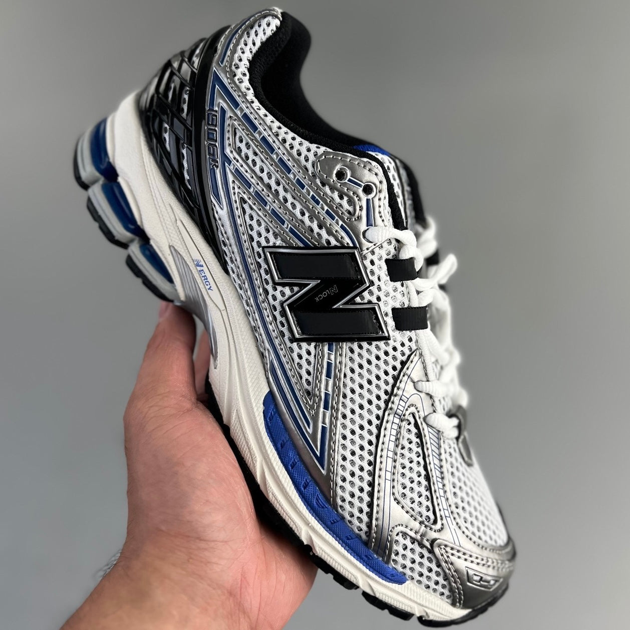 New Balance 1906R | Metallic Silver Blue HL141700805