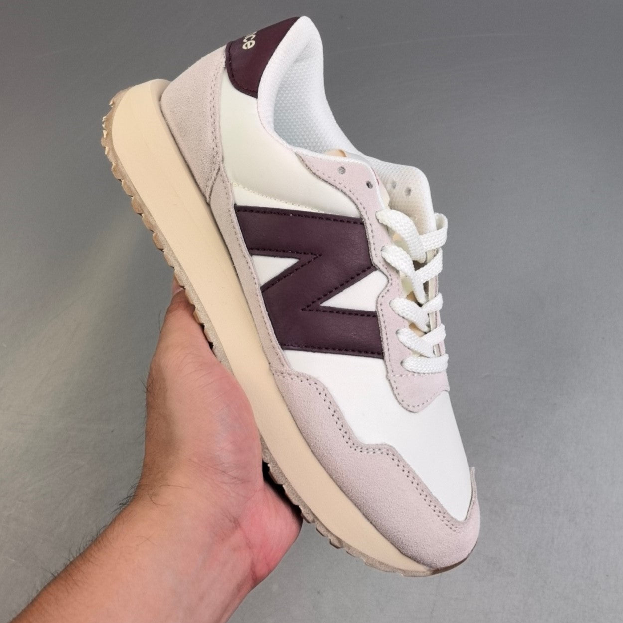 New Balance 327 | WHITE PINK WINE  HL571031501