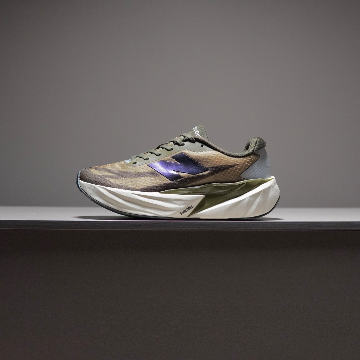 New Balance FuelCell Rebel v5 | NB080023FR08