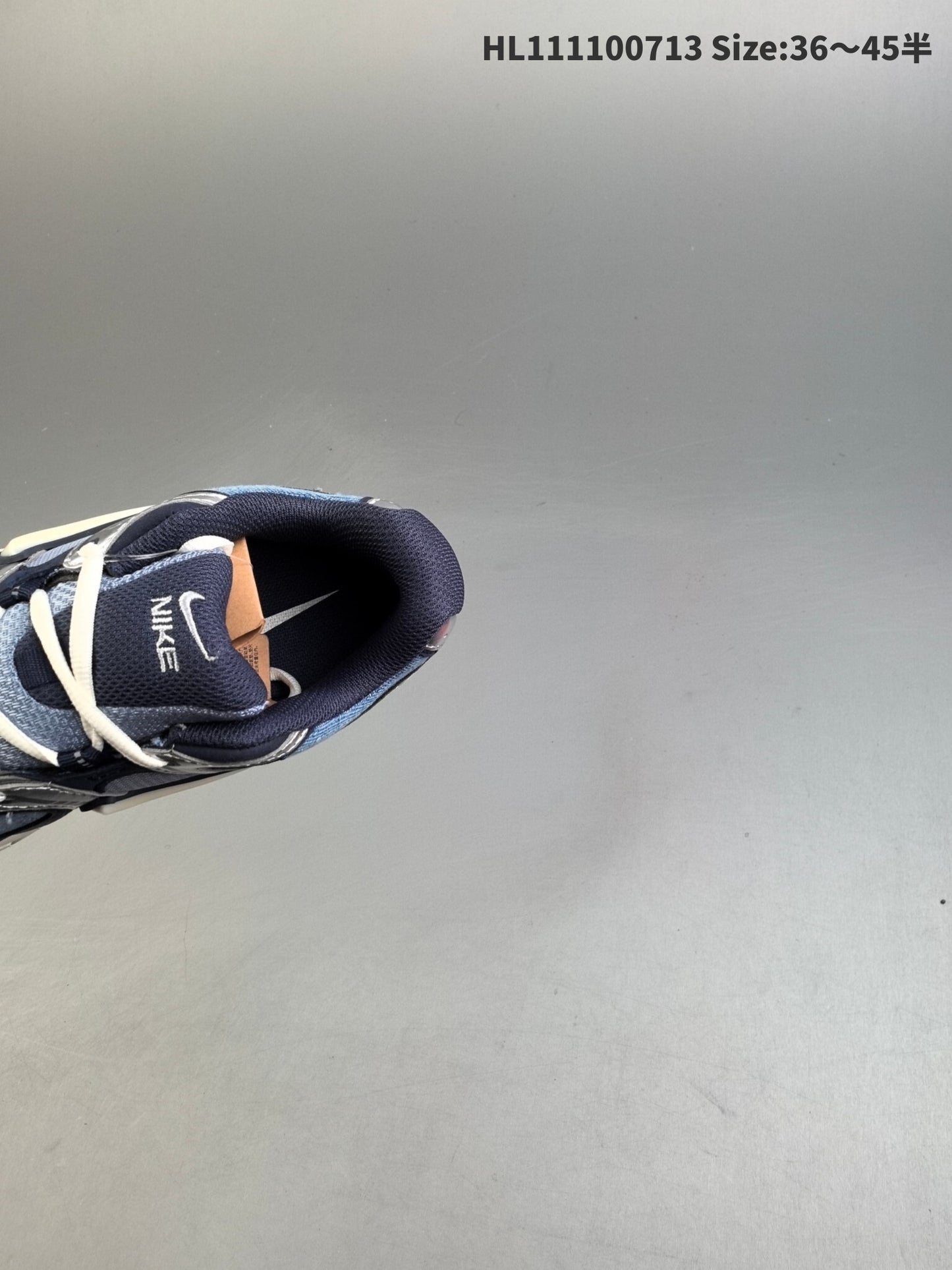 Nike V5 RNR | V5RNR18P400314