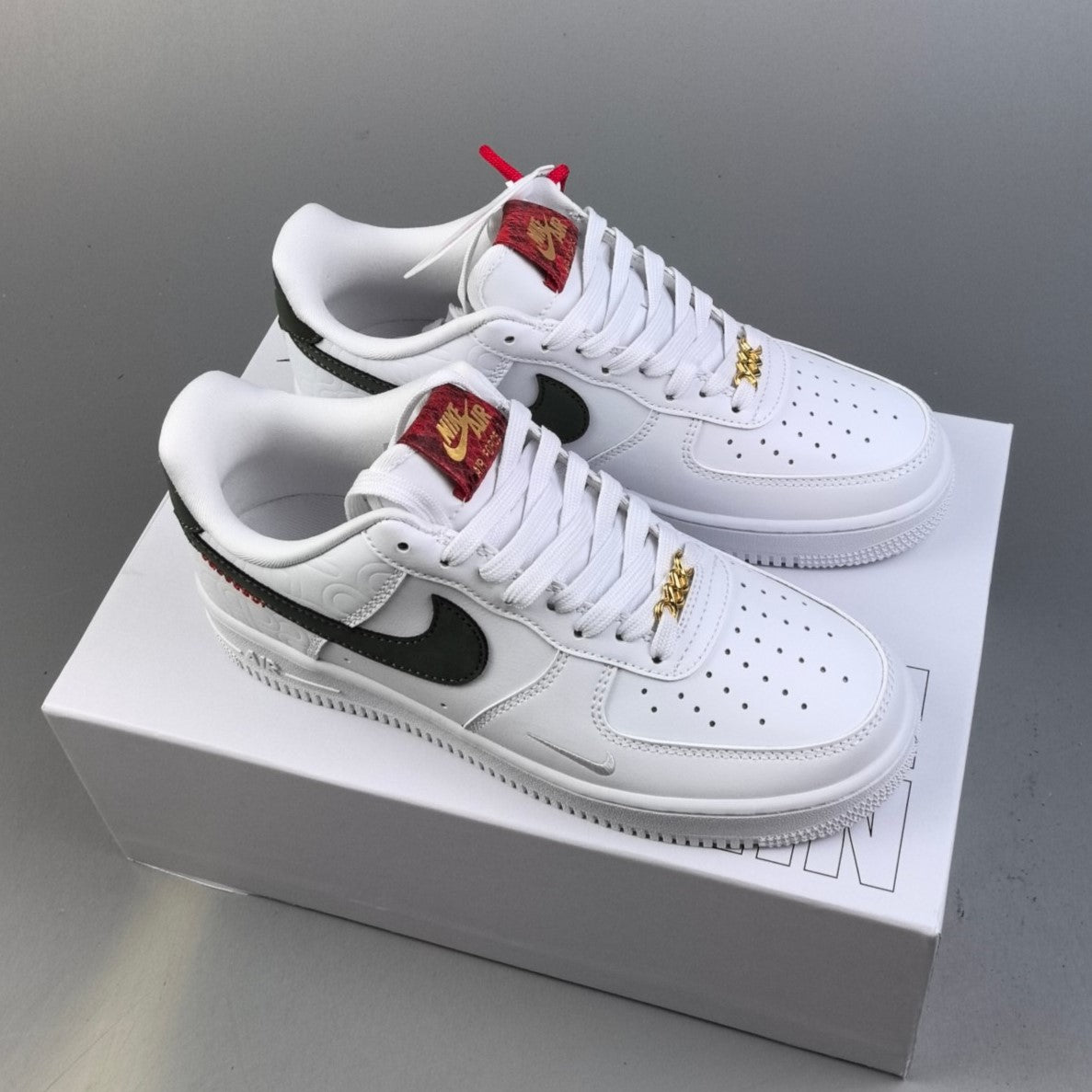 Nike AIR FORCE 1 │White/Black HL291801119