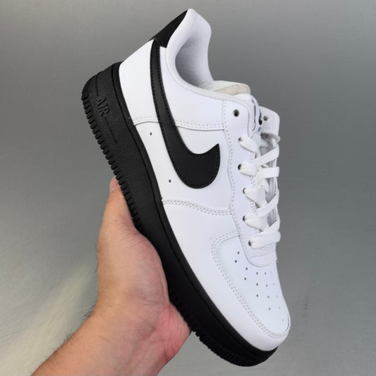 Nike AIR FORCE 1 |White/Black HL081601116