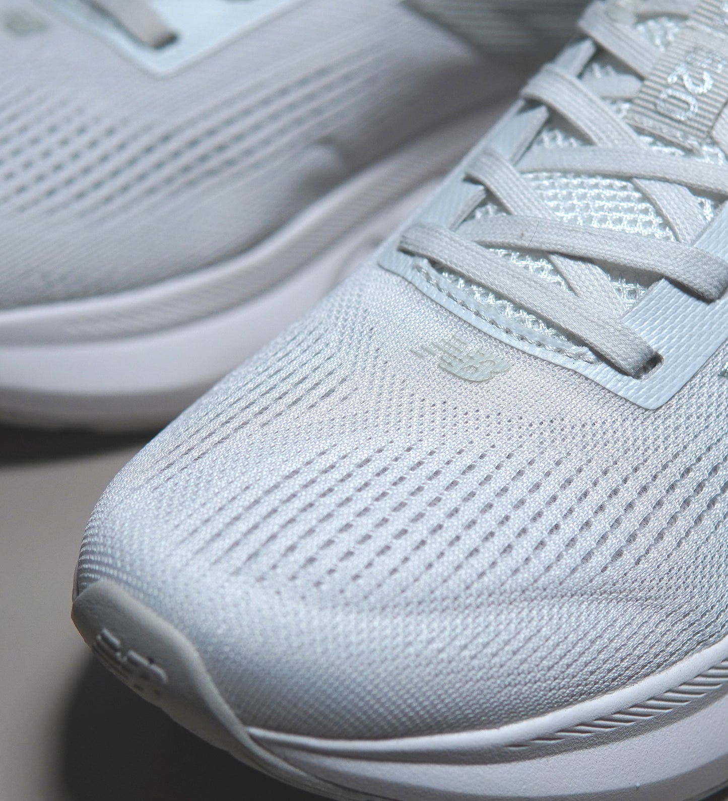 New Balance Foam X Vongo V9 | NB52001V0903