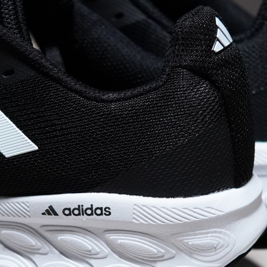 Adidas Fresh Foam | HL091400802