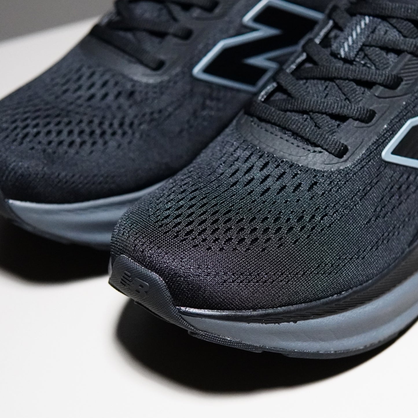 New Balance Fresh Foam X More V6 | 08002301