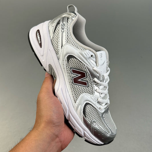 New Balance 530 | Metallic Burgundy HL171300626