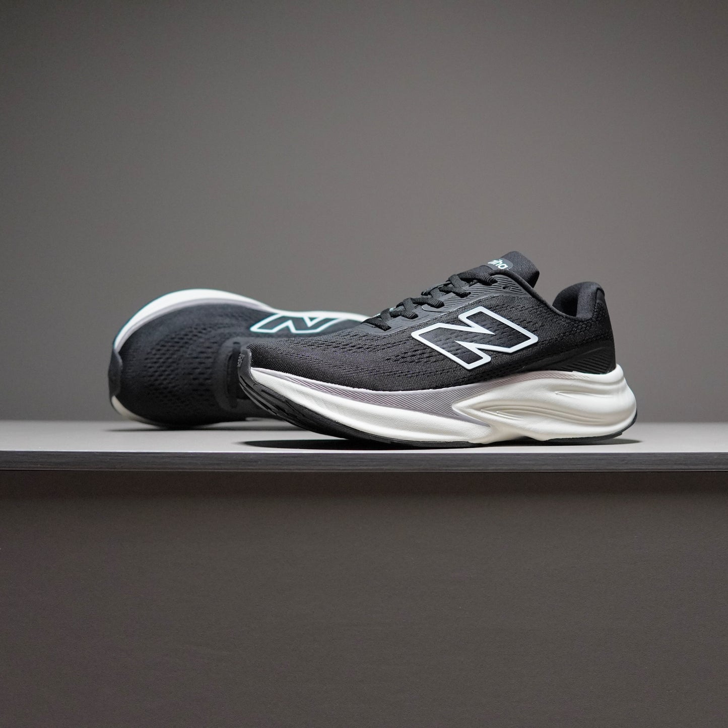 New Balance Fresh Foam X More V6 | 08002302
