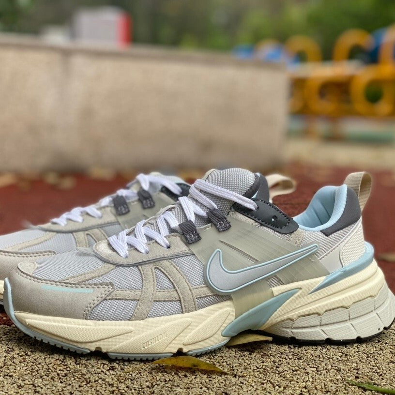 Nike V2K Run | FZ3596-072