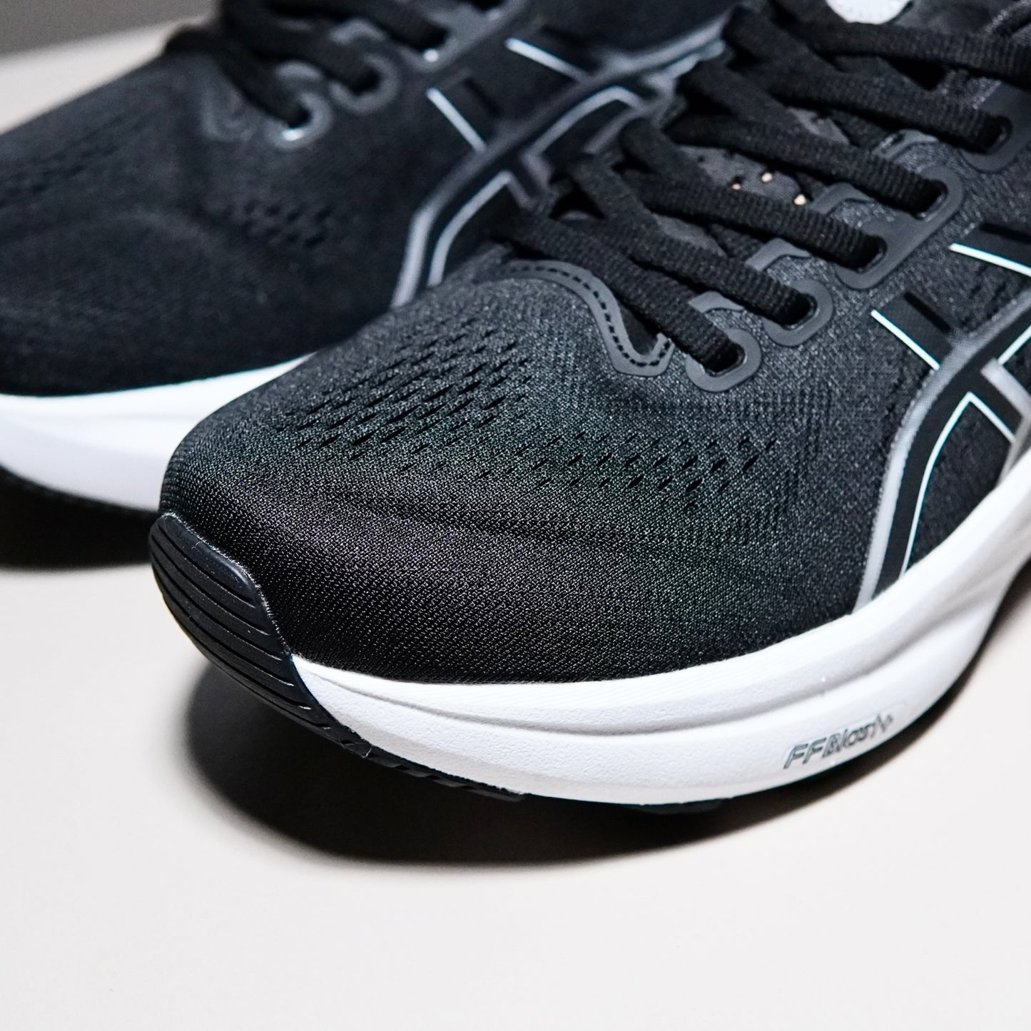 Asics Gel-Kayano 32 | AGK271300608