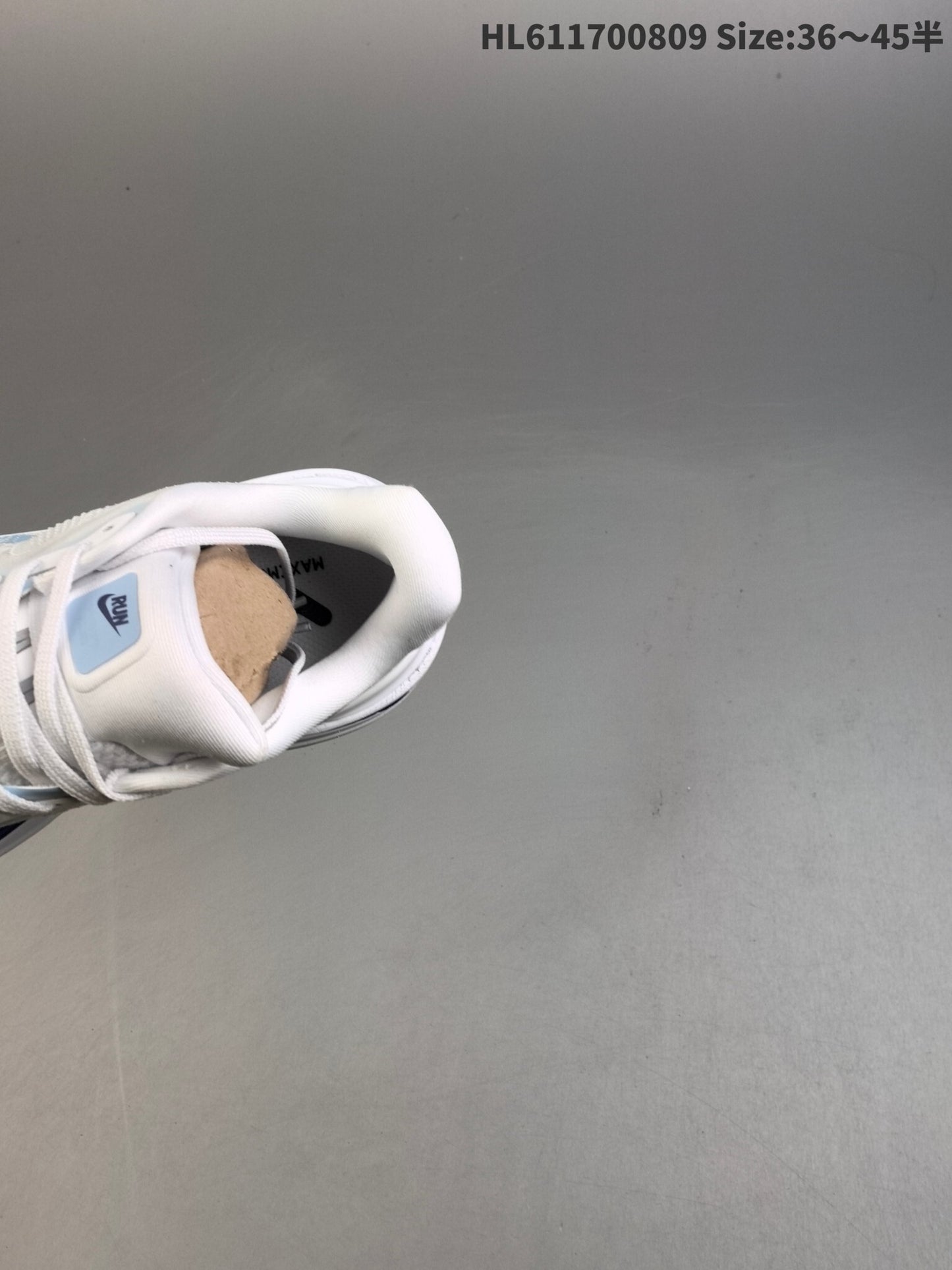 Nike Vomero Premium | NV18P4003P02