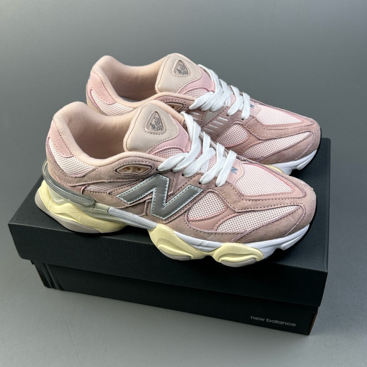 New Balance 9060 | Pink/Yellow/Grey HL351500607