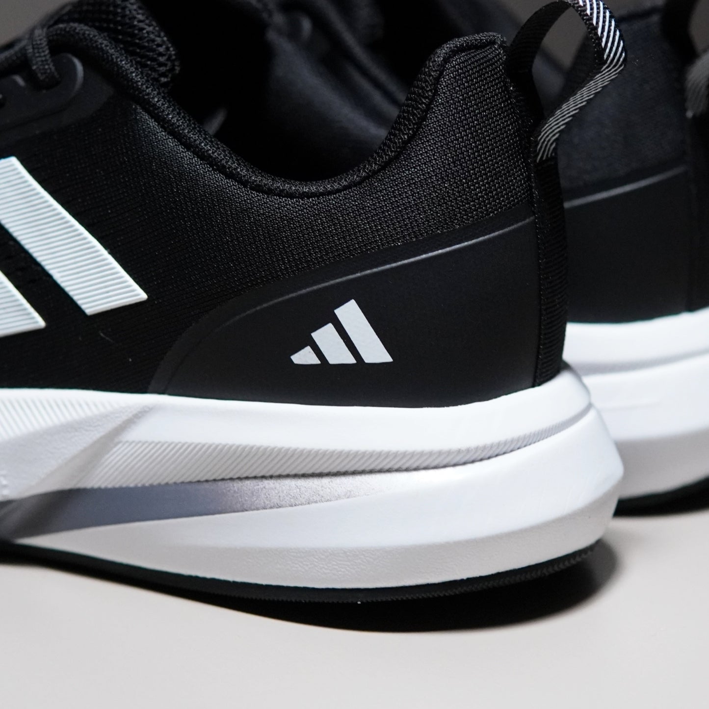 ADIDAS RUNFALCON 3.0 | AR091400306