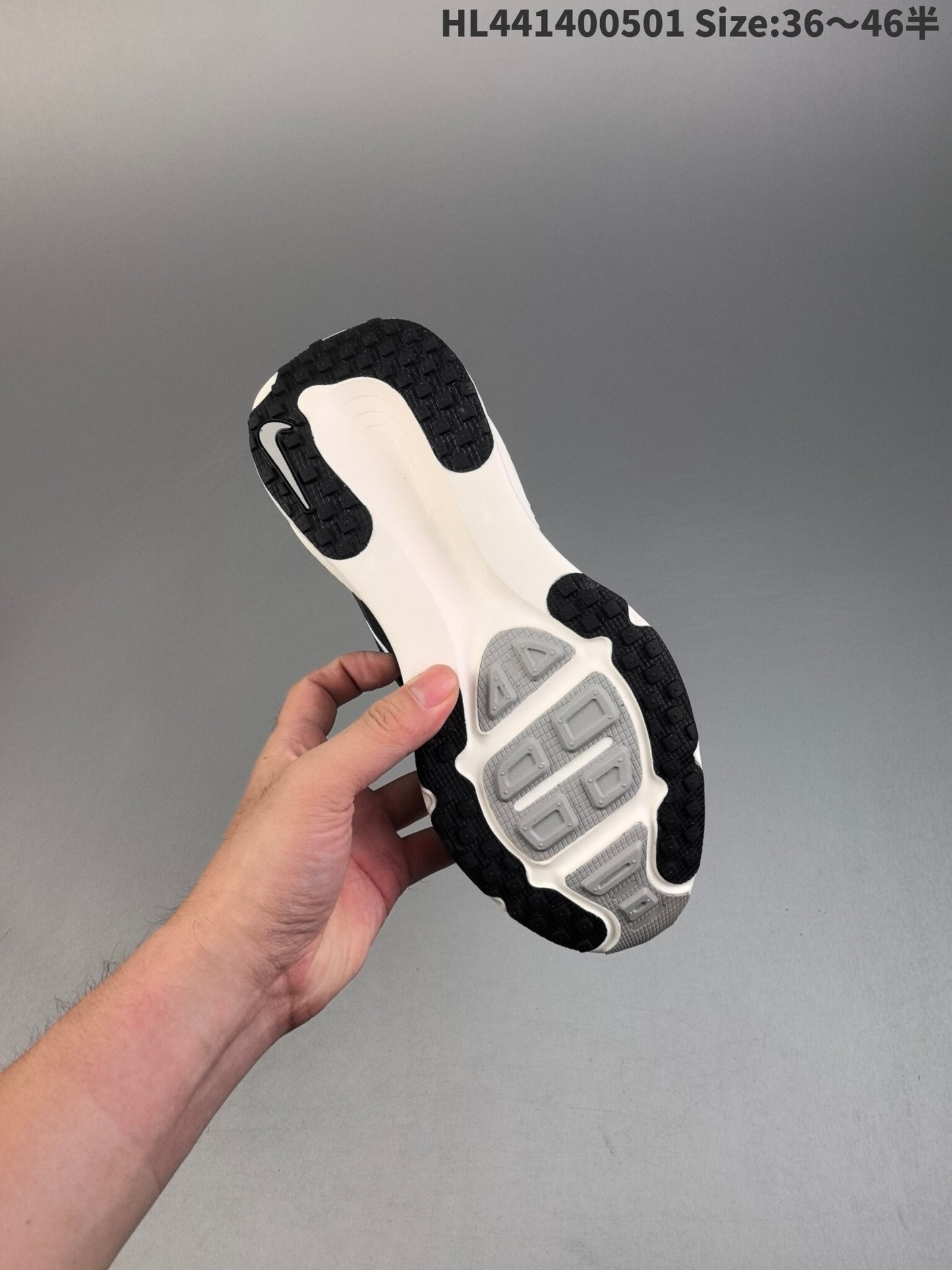 Nike Vomero 18 | HL171200420