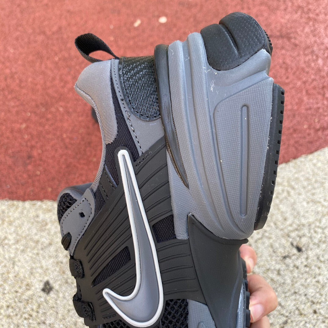 Nike V2K Run | D0736-102