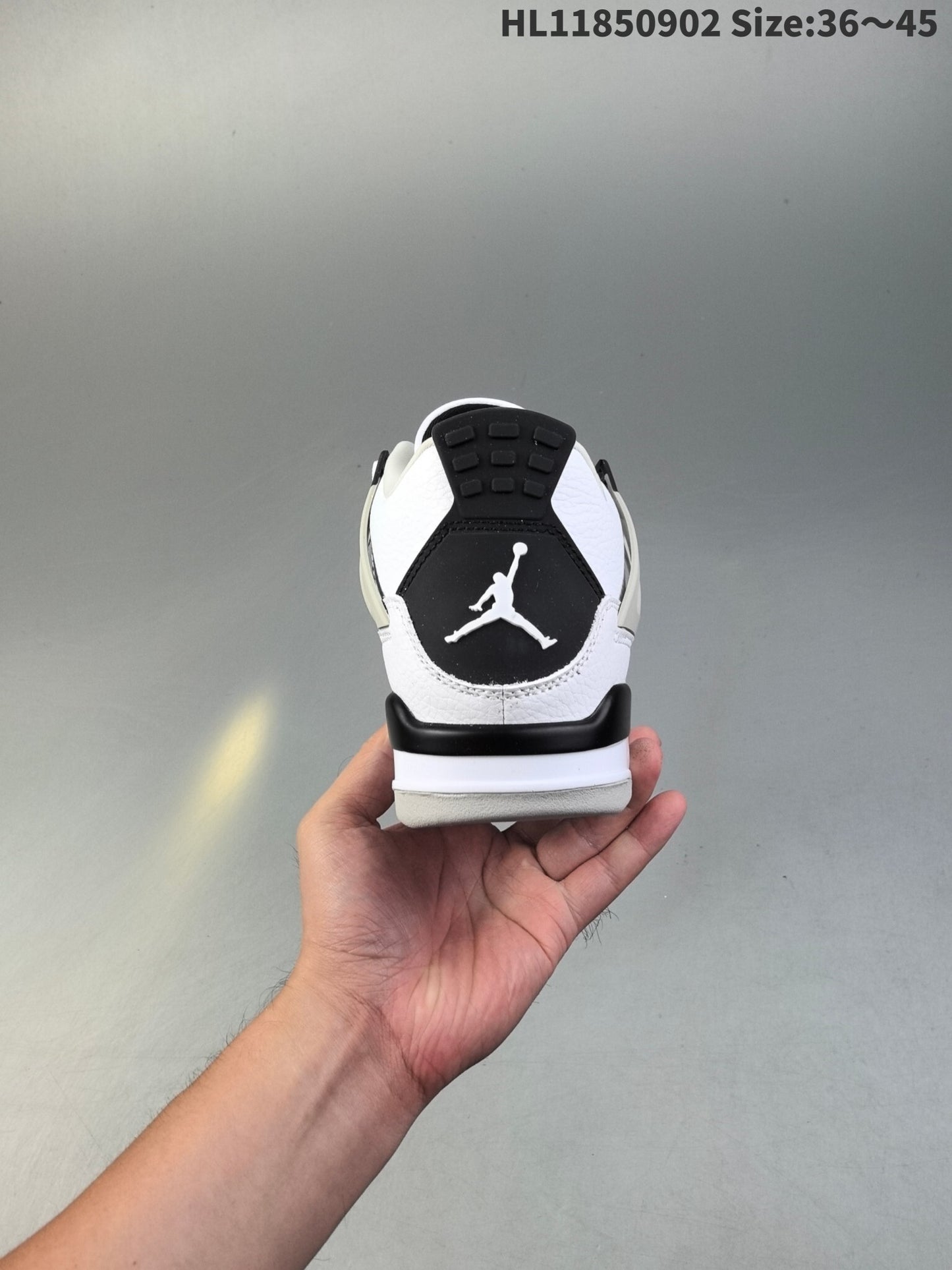 Air Jordan 4 Retro | HL301500813
