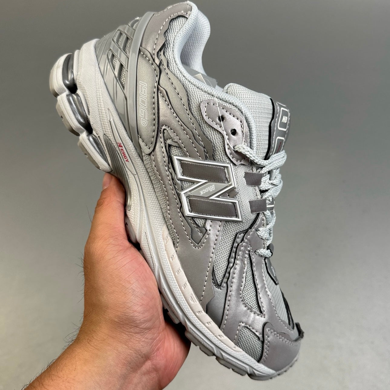 New Balance 1906R | Silver Metallic Protection Pack HL141500505