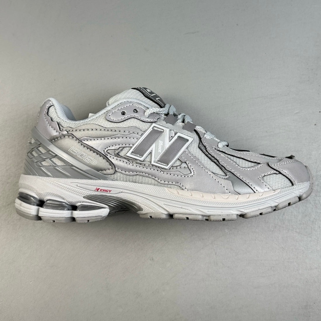 New Balance 1906R | Silver Metallic Protection Pack HL141500505