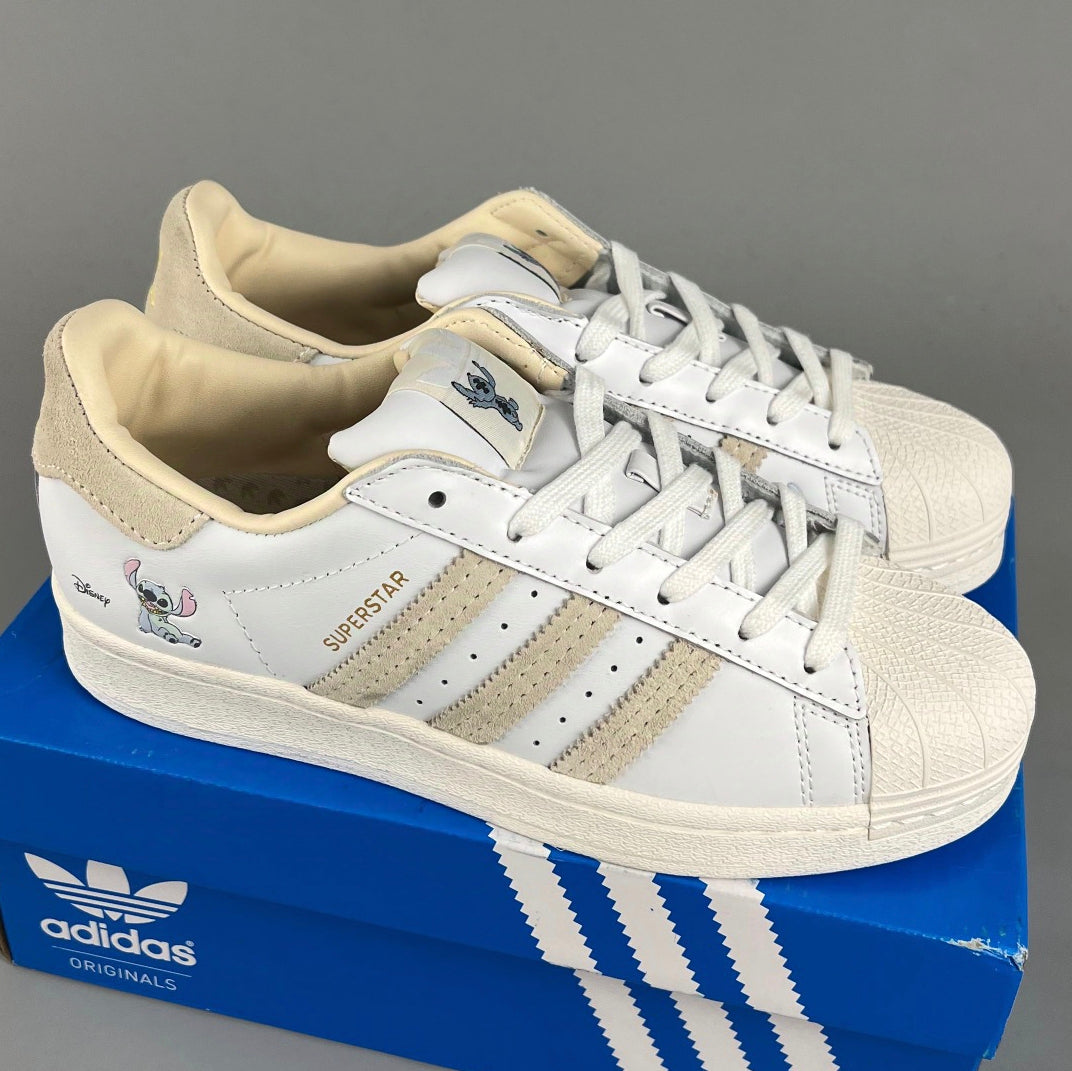 Adidas Originals  Superstar  | Lilo & Stitch White/Beige 02HHLX121211