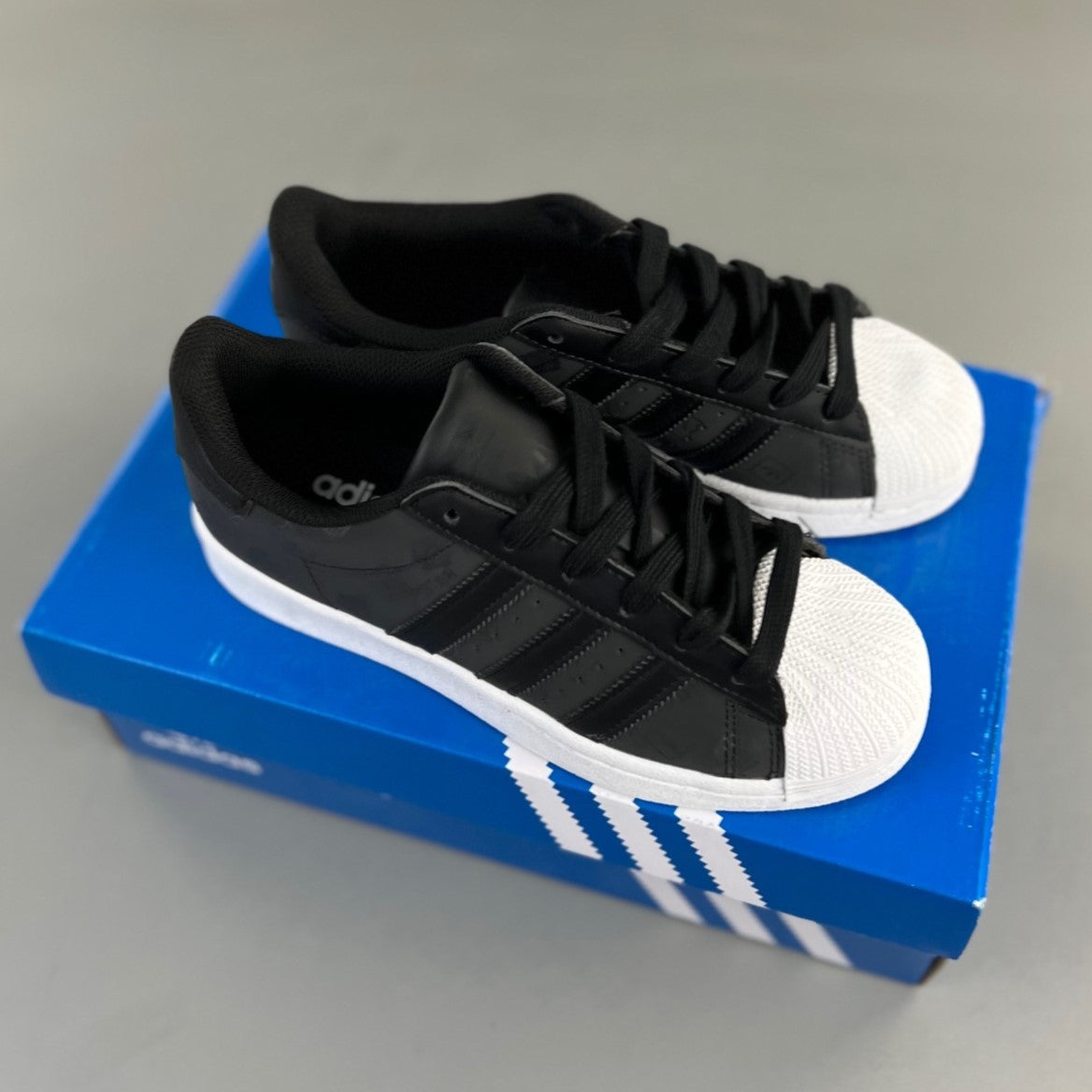 Adidas Originals  Superstar  | White/Black HL051050817