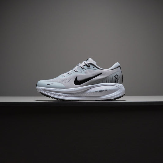 Nike Air Zoom Vomero 18X | NAV18X400305