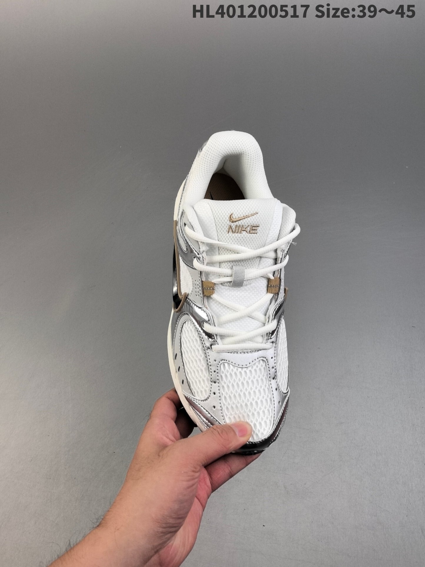 Nike V5 RNR | V5RNR18P400307