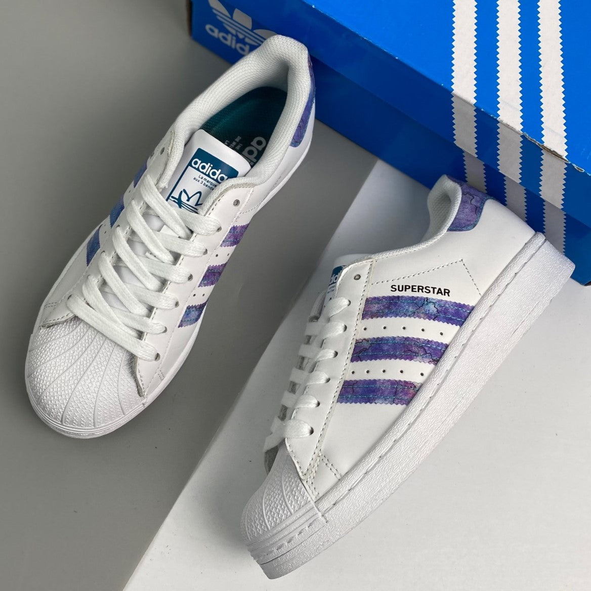 Adidas Originals  Superstar | White Purple 03XHLF14