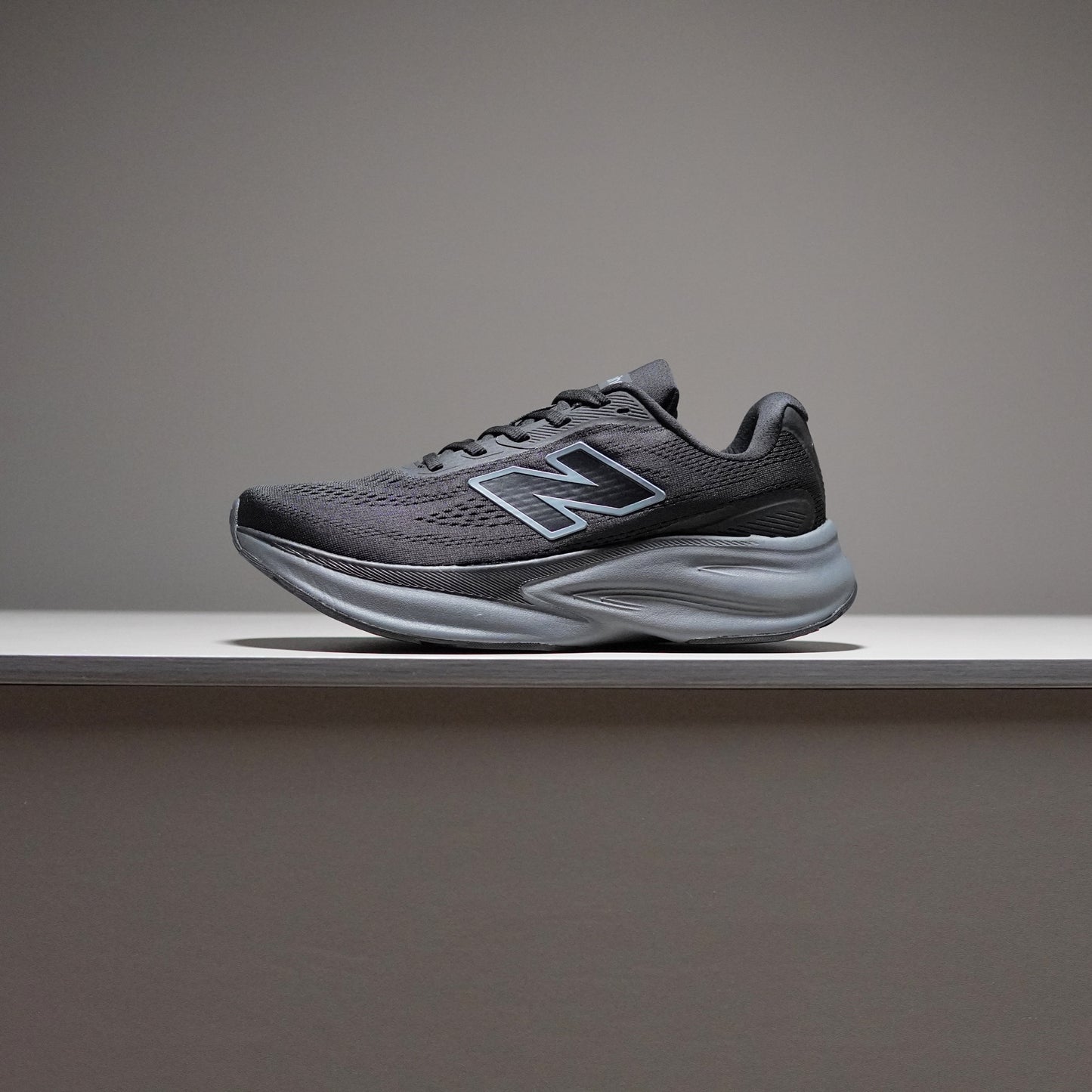 New Balance Fresh Foam X More V6 | 08002301