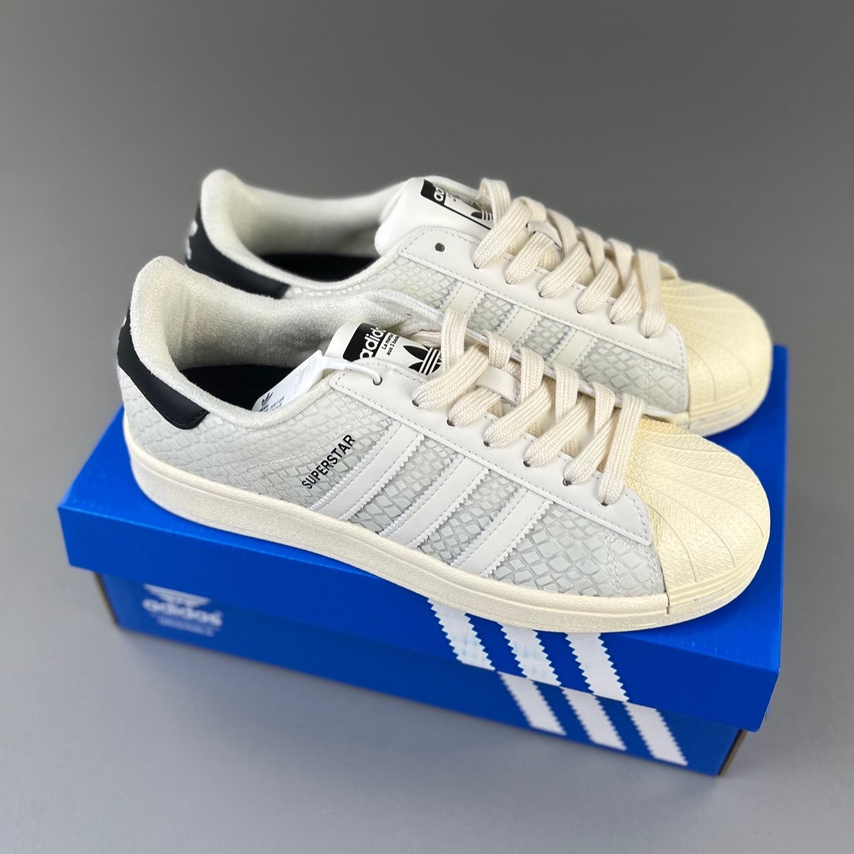 Adidas Originals  Superstar  | X Atmos G-snk Off White HL591400411