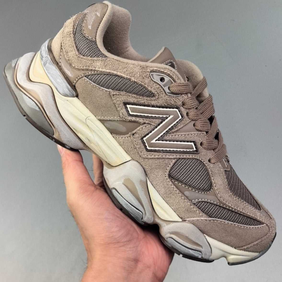 New Balance 9060 | SAND WASH HL091801224