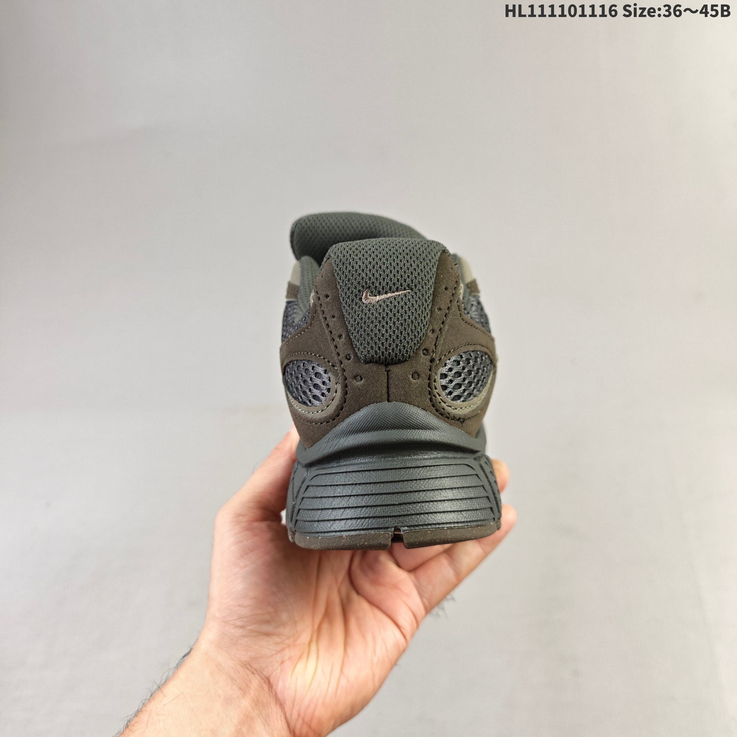 Nike V5 RNR | V5RNR18P400319