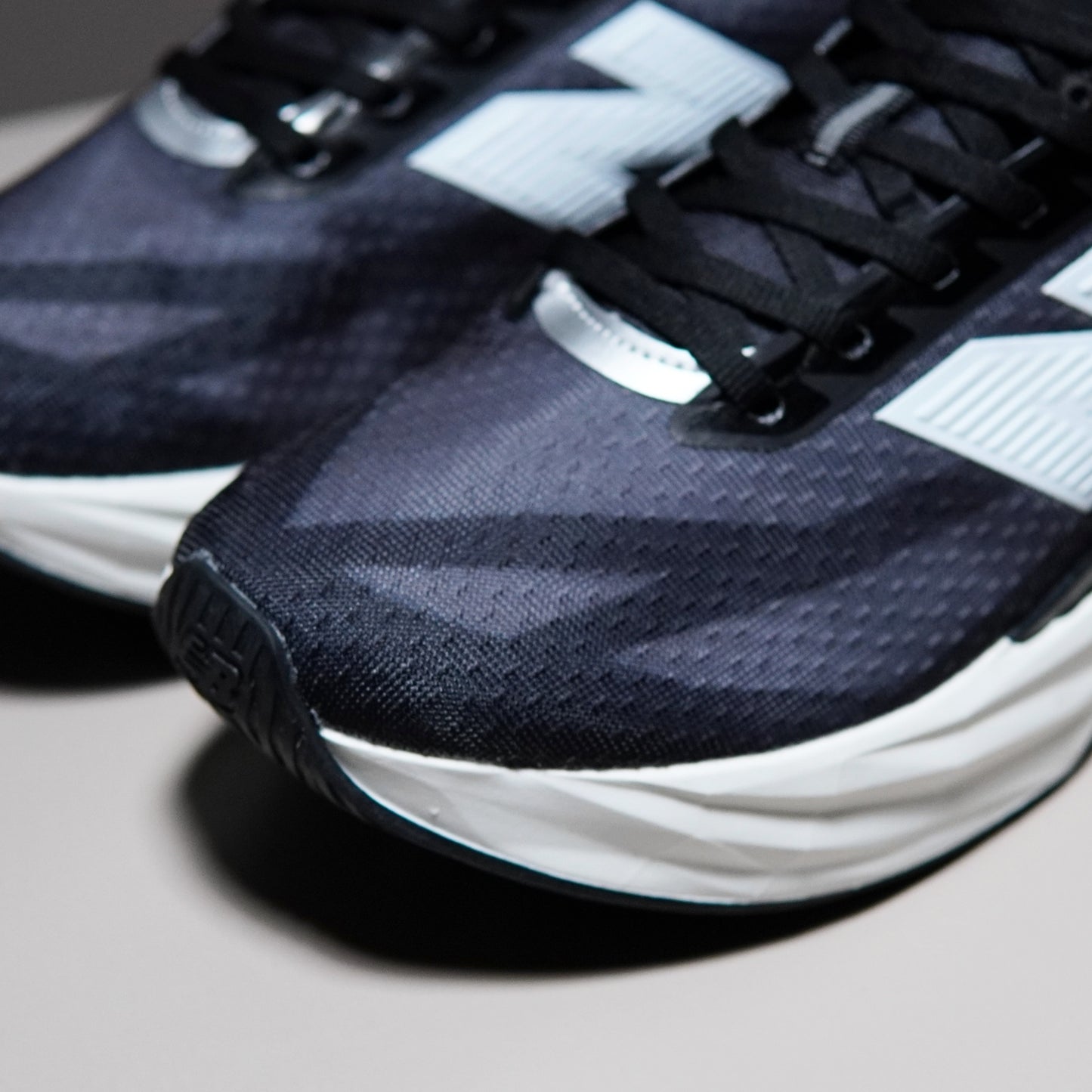 New Balance FuelCell Rebel v5 | NB080023FR12