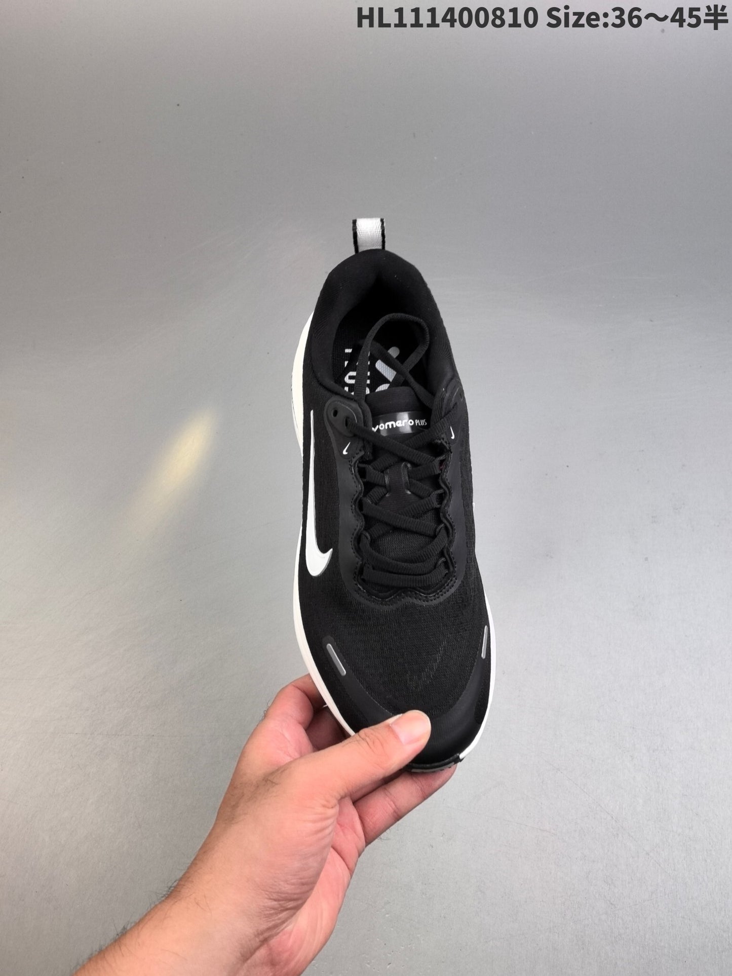 Nike Vomero Plus | NV18P400307