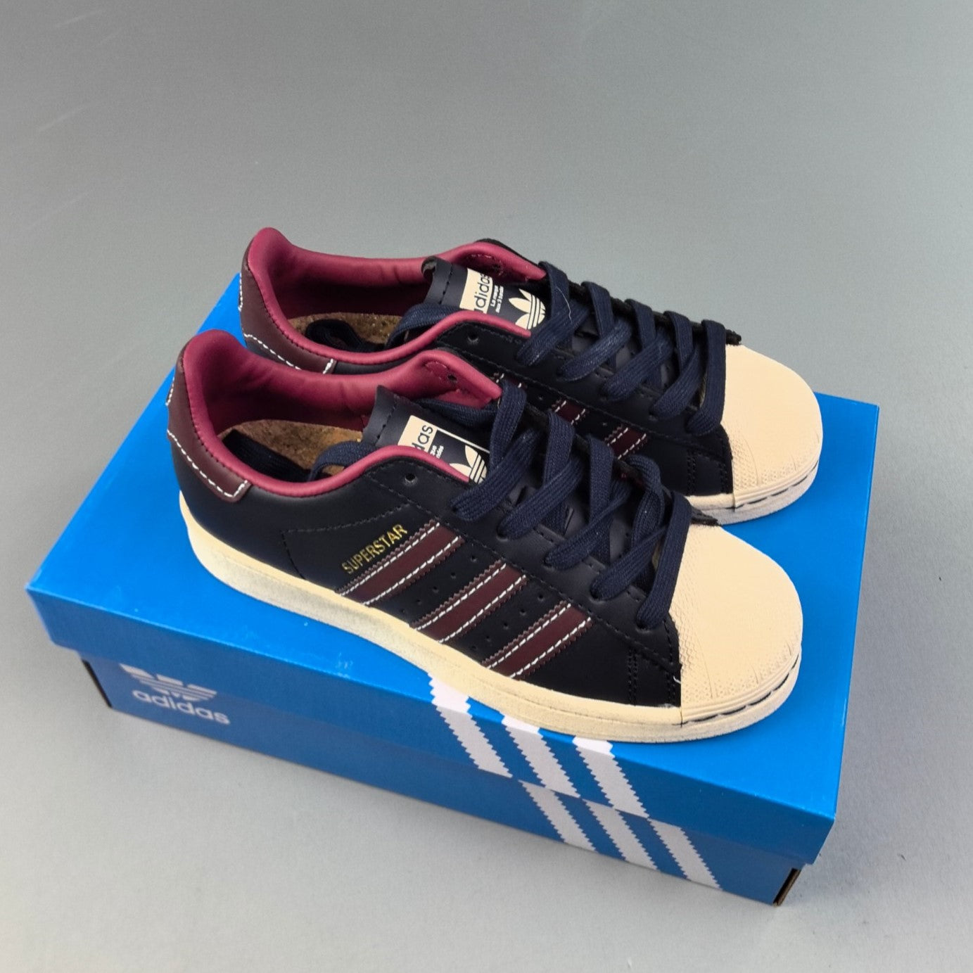 Adidas Originals  Superstar | Black/Wine Red HL401051224