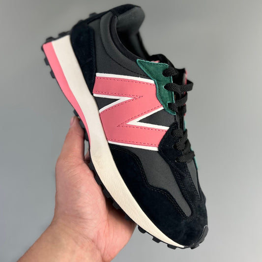 New Balance 327 | BLACK NATURAL PINK HL141200722