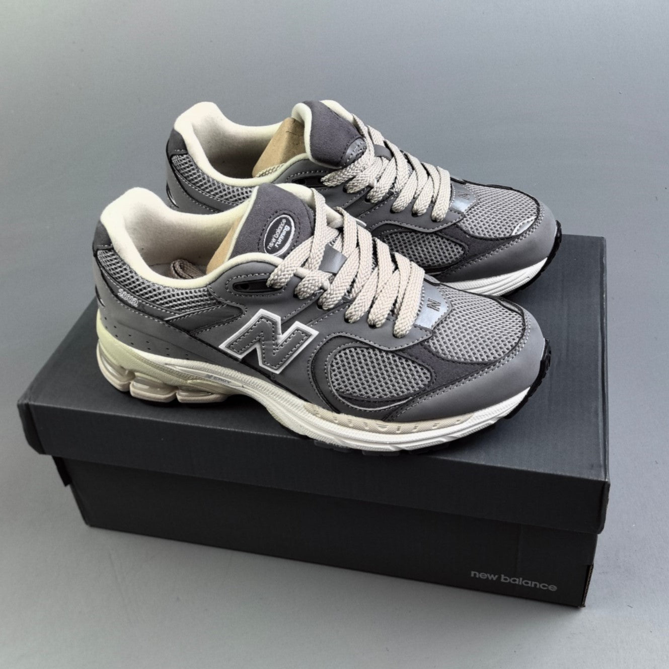 New Balance 2002R   │Grey/Yellow/White HL111500519