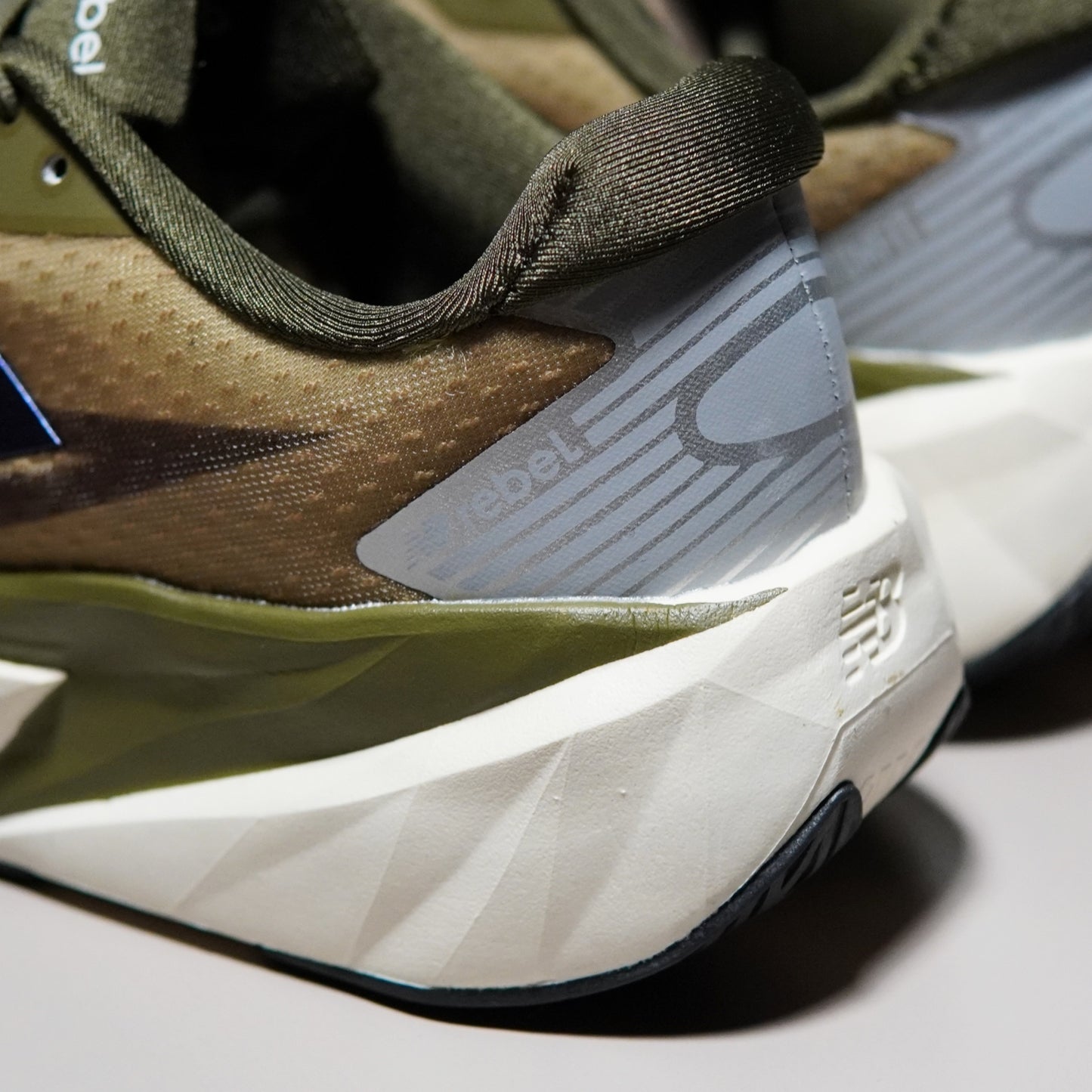 New Balance FuelCell Rebel v5 | NB080023FR08