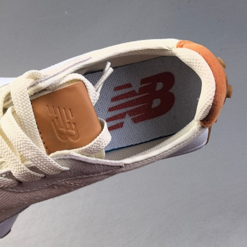 New Balance 327 | ORANGE BEIGE HL11100530