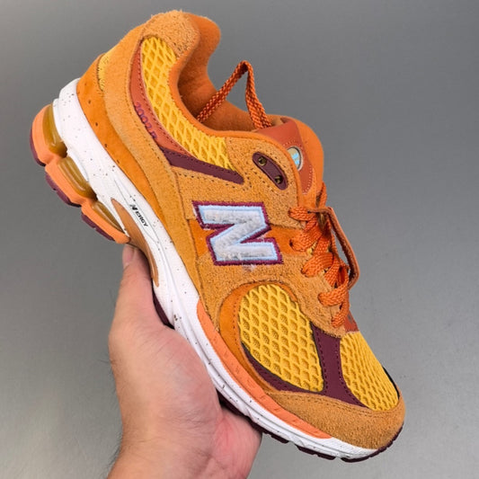 New Balance 2002R   │Orange HL141300929