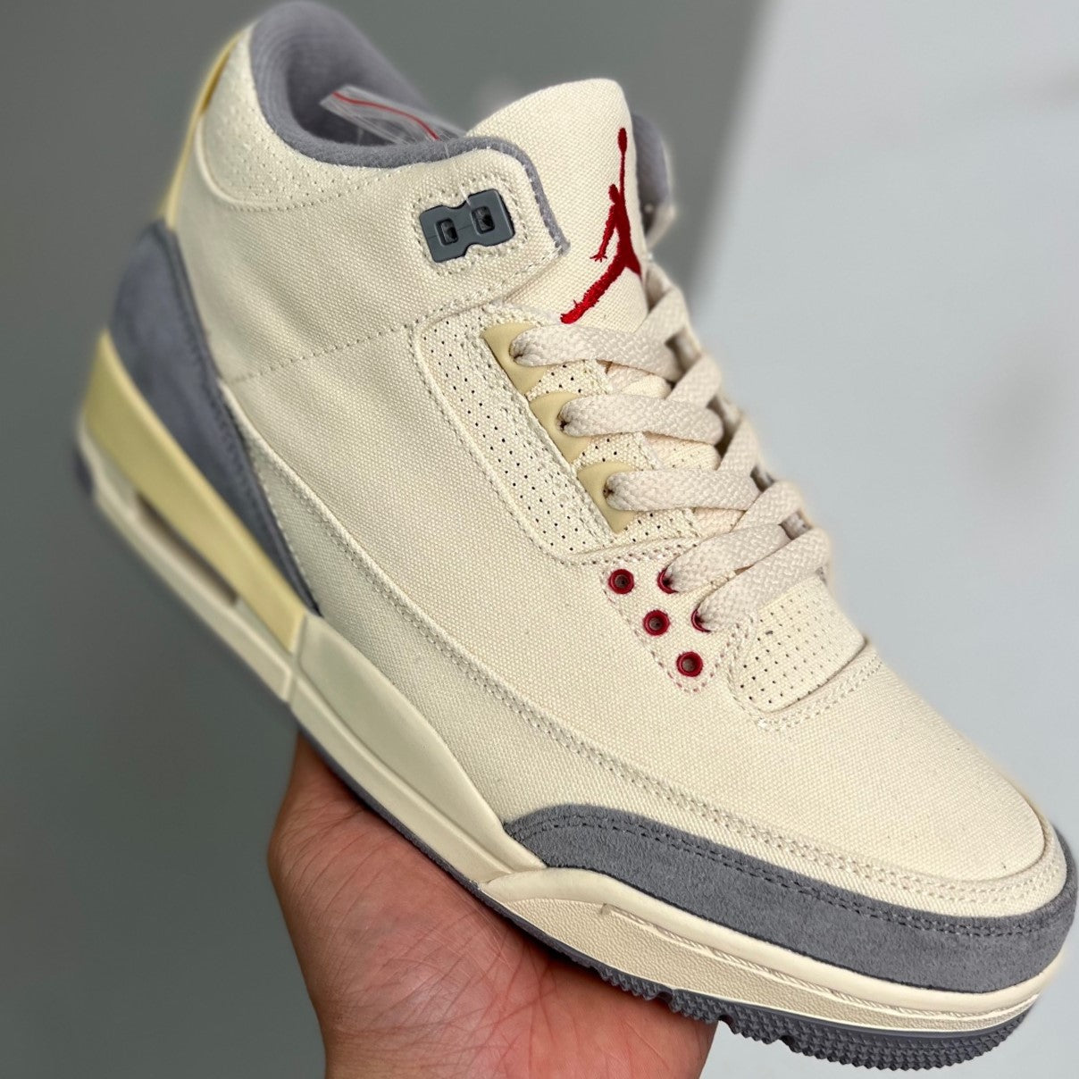 Air Jordan Retro 3  | Beige/Grey 02ZHLA22